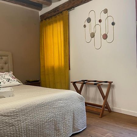 Ca' Ai Sospiri Apartment Venice Luaran gambar