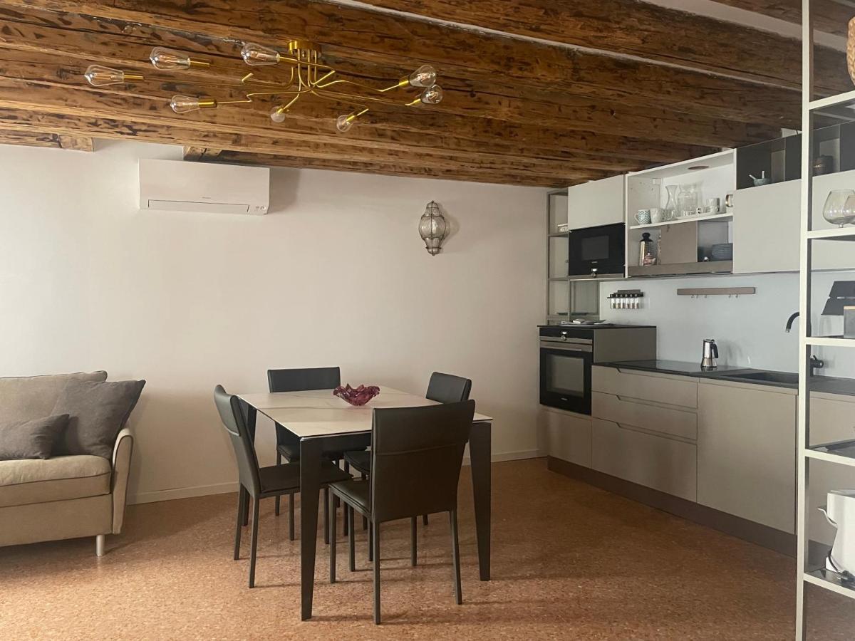Ca' Ai Sospiri Apartment Venice Luaran gambar